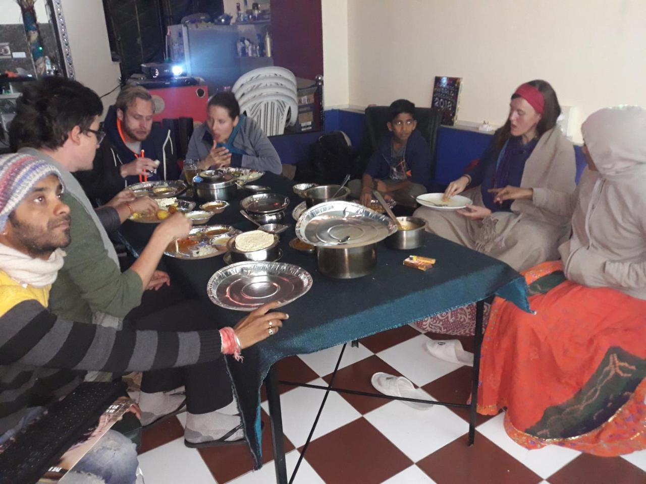 Black Pepper Home Stay ウダイプル エクステリア 写真